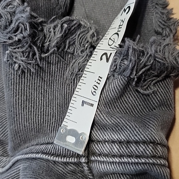 PacSun Size 24 Washed Black High Rise Festival Cutoff, Gently Used Condition - Picture 6 of 11